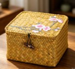 Straw woven desktop storage basket, kitchen storage room decoration